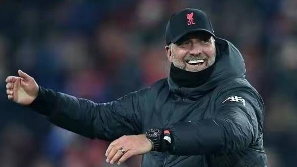 康宁汉姆空砍大三双，8次失误&关键两罚不中背锅