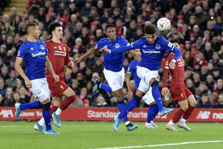 经纪人：因西涅仍配得上高水平联赛，拉齐奥对他感兴趣