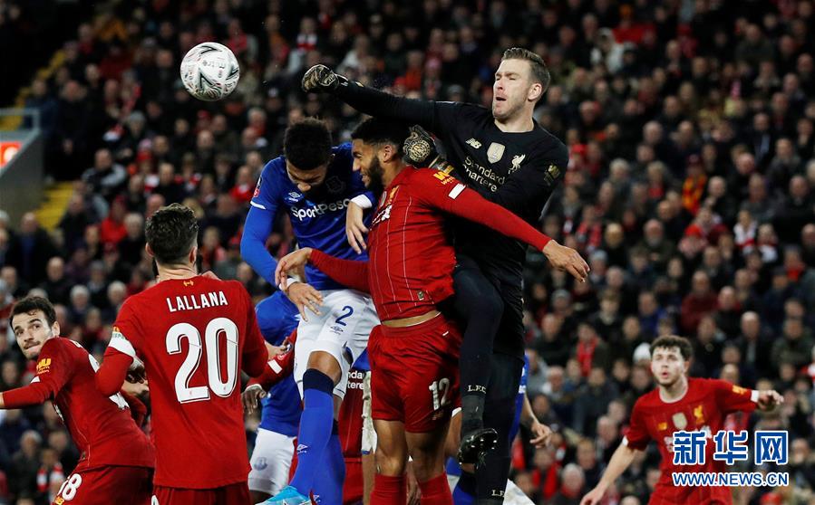 遇求不满：董方卓爆英超派对一夜千女，王楚淇支持C罗言论。