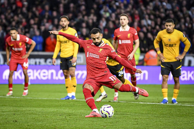 21世纪五大联赛外场球员出场时间榜：C罗、拉莫斯、梅西前3